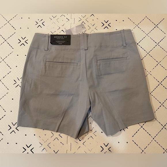 NWT Ann Taylor‎ modern fit metro short 2P - Picture 6 of 6
